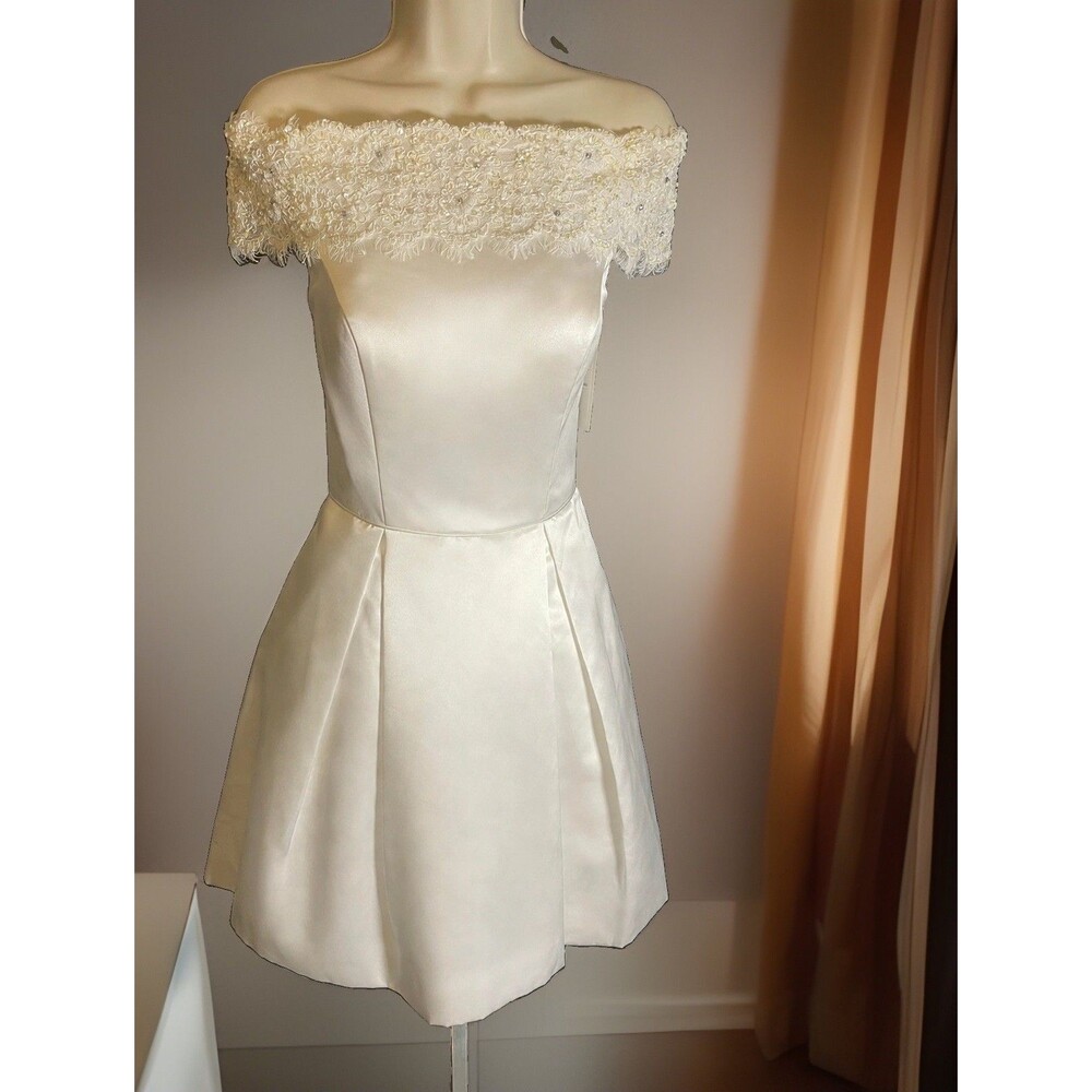 Sherri Hill 51958 Ivory Pearl Lace Off Shoulder Satin Dress 6 NWT Boho Bridal